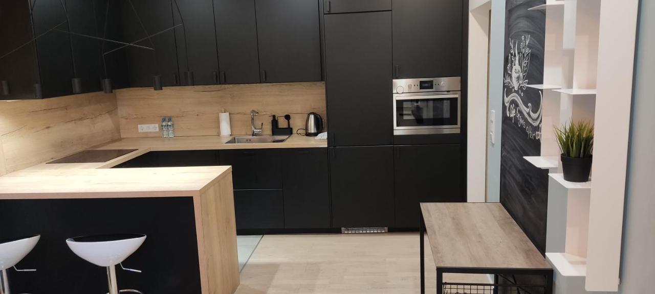 Be My Guest- Fontany Luxury Apartment Metro Wi-Fi Free Parking Zone Warsaw Ngoại thất bức ảnh