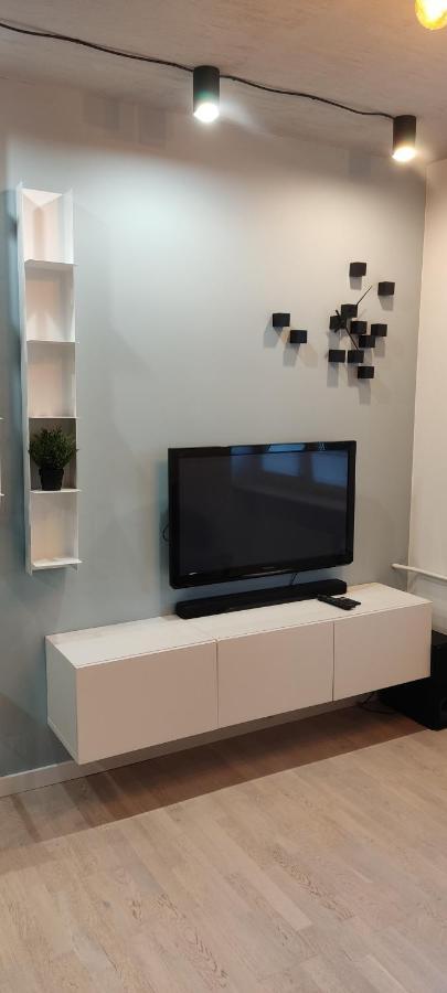 Be My Guest- Fontany Luxury Apartment Metro Wi-Fi Free Parking Zone Warsaw Ngoại thất bức ảnh